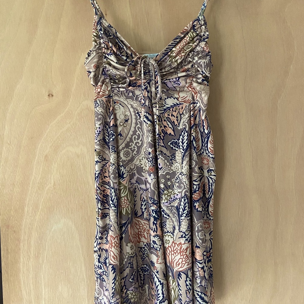 Gorgeous patterned minidress - Urban Outfitters